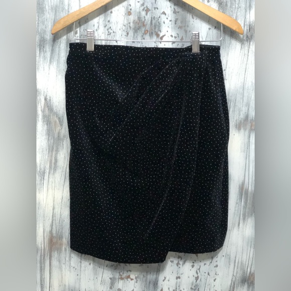 Theory Black Pleat Dot Velvet Wrap Skirt Size 6 - Picture 1 of 10